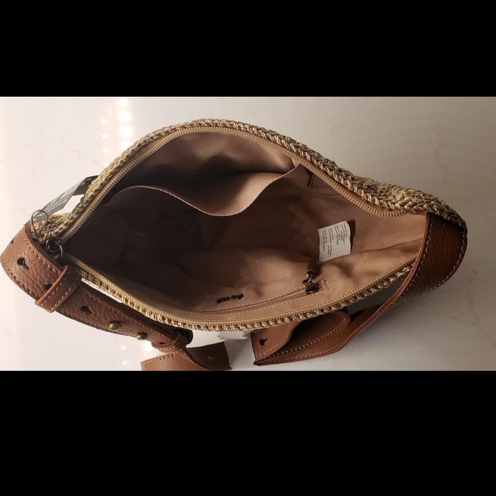 New The Sak Tess Gen Sling Purse Tan and Brown Crochet Bag - Picture 13 of 13